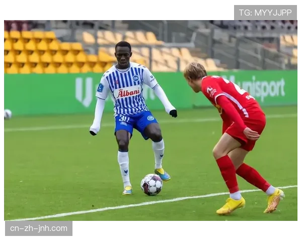 扬库巴·明特头部受击倒地 球员健康保护机制待完善 扬库巴·明特头部受击倒地 球员健康保护机制待完善